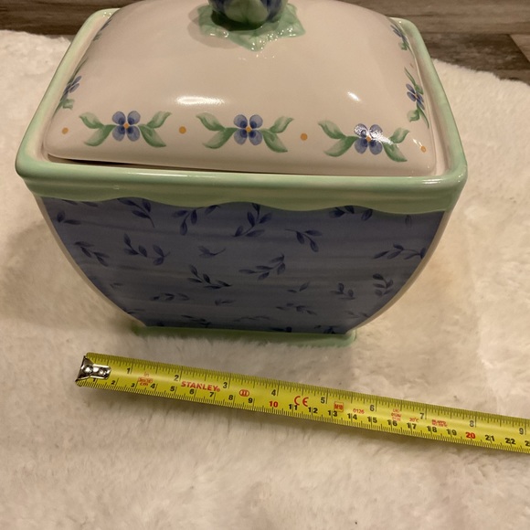 Pfaltzgraff canister jar - Picture 8 of 9